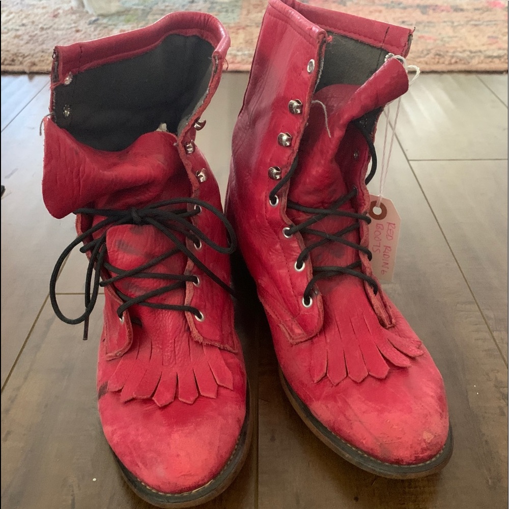 Perfectly worn in red vintage riding boots 7.5